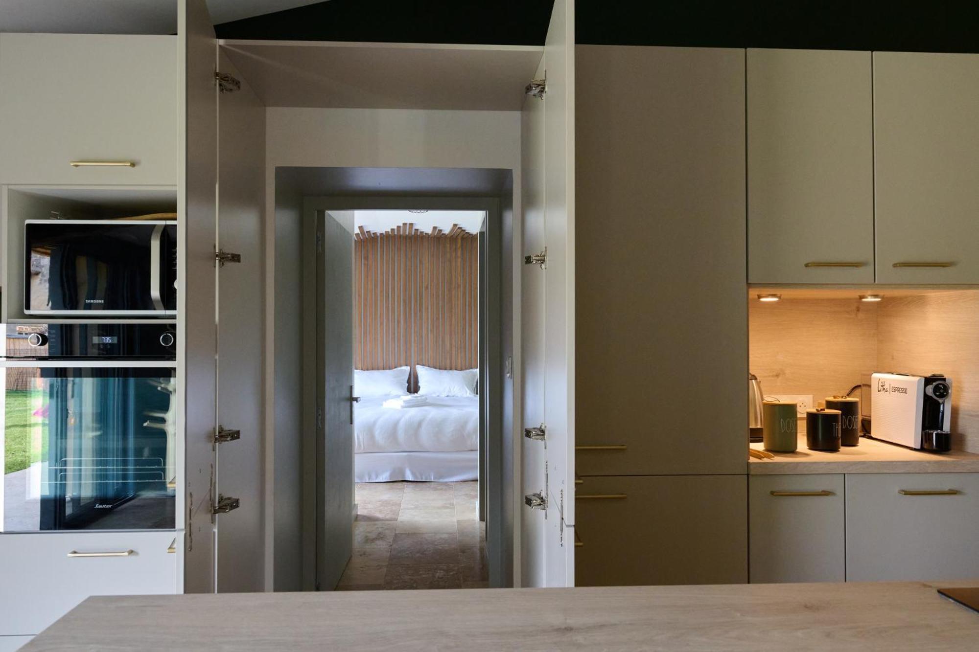 Le Repaire Lagardere Bed & Breakfast Lussac  Екстериор снимка